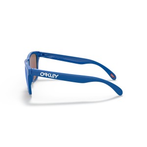 Oakley Frogskins Low Bridge Fit Origins Collection Sapphire Frame Prizm Sapphire Lens Sunglasses