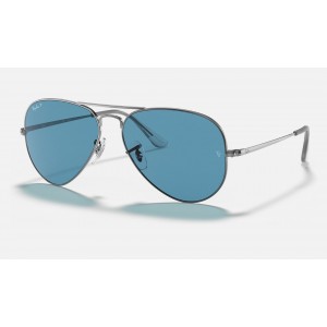 Ray Ban RB3689 Blue Polarized Classic Gunmetal Sunglasses