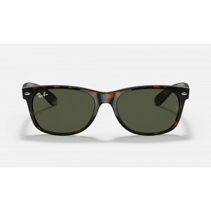 Ray Ban New Wayfarer Classic RB2132 Classic G-15 + Tortoise Frame Green Classic G-15 Lens Sunglasses