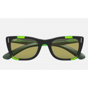 Ray Ban Caribbean Green Fluo RB2187 Green Photocromic Black And Green Fluo Sunglasses